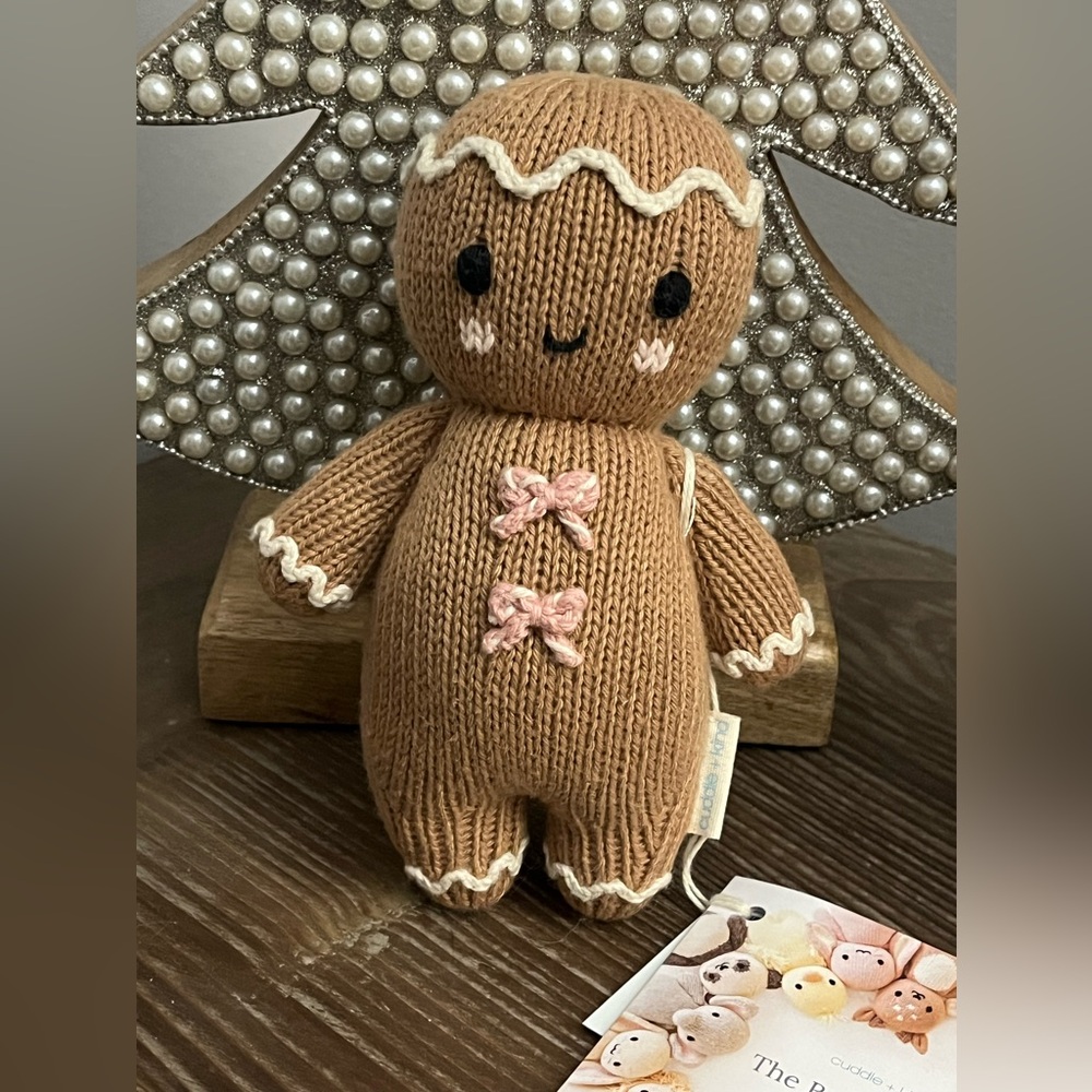 NEW Cuddle + Kind Baby Gingerbread Doll Candy Swirl Hand Knit